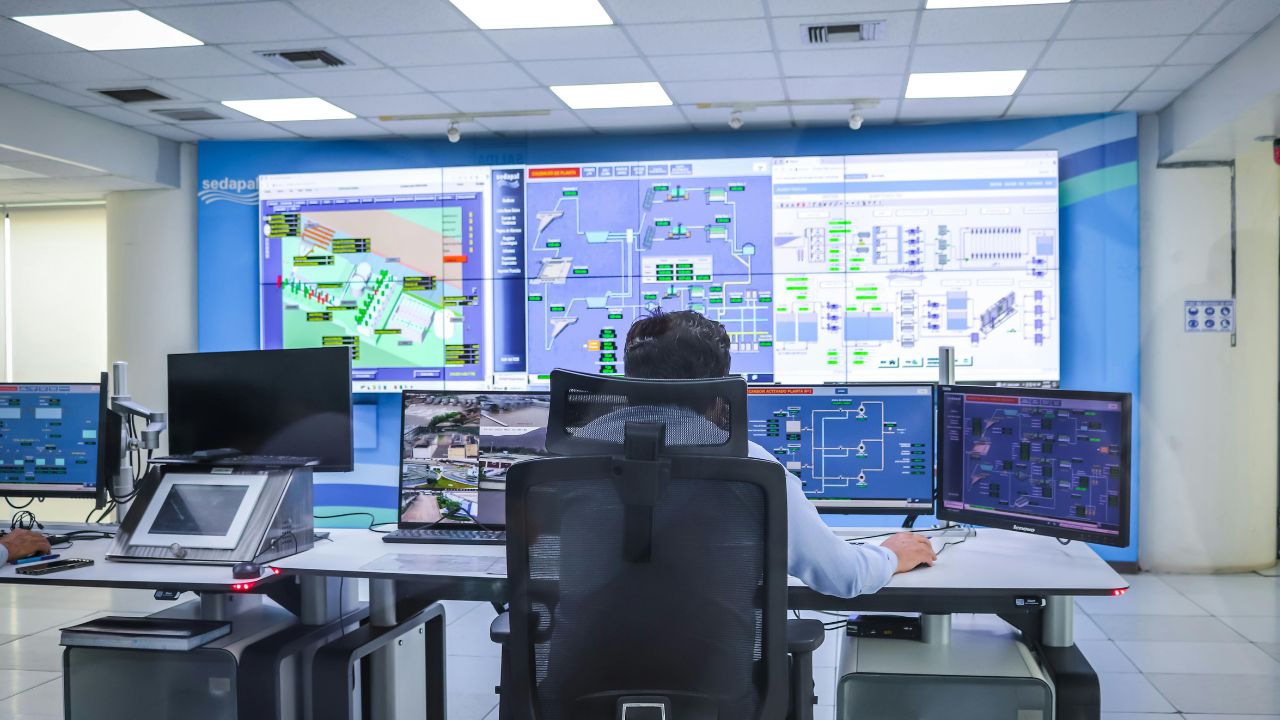 CBIR Supports Advanced Brain Mapping Studies